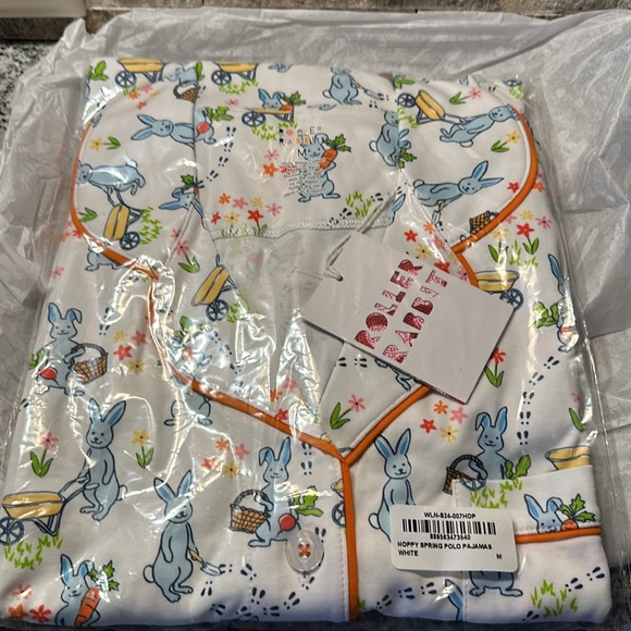 Roller Rabbit Other - Roller Rabbit Hoppy Spring 🐰🐇Polo Pajamas - Size M - RARE - SOLD OUT ONLINE